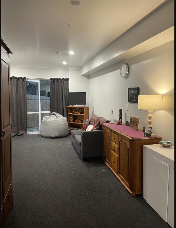 Cosy room with ensuite Central Dunedin