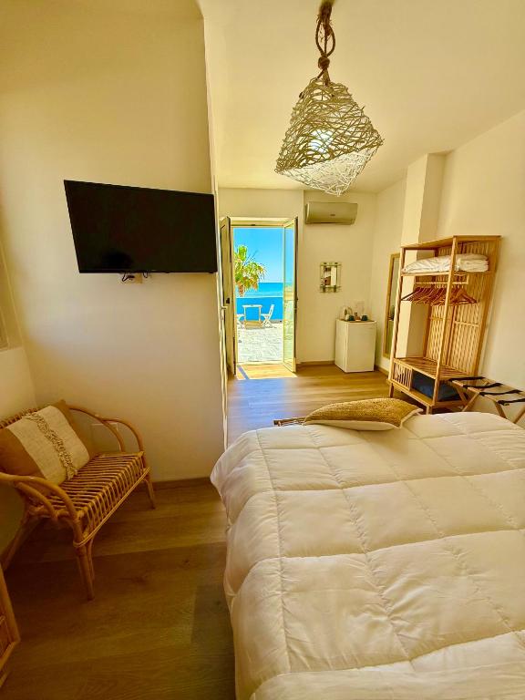 TV a/nebo společenská místnost v ubytování Terrazze Sul Mare