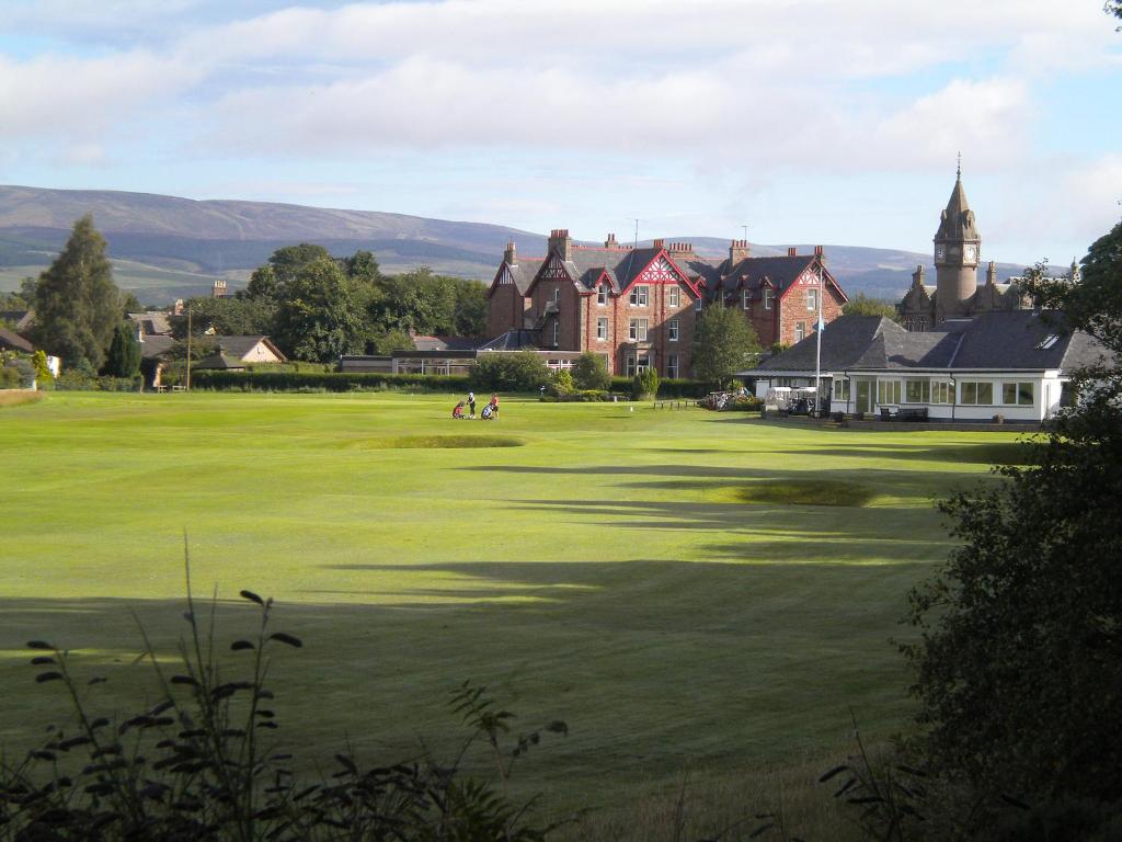 Edzell