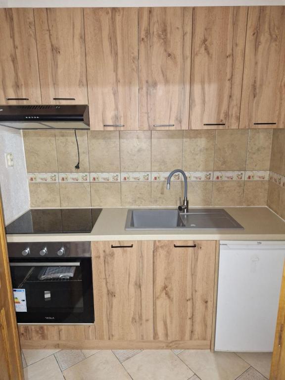 Cucina o angolo cottura di Guest House Šljuka
