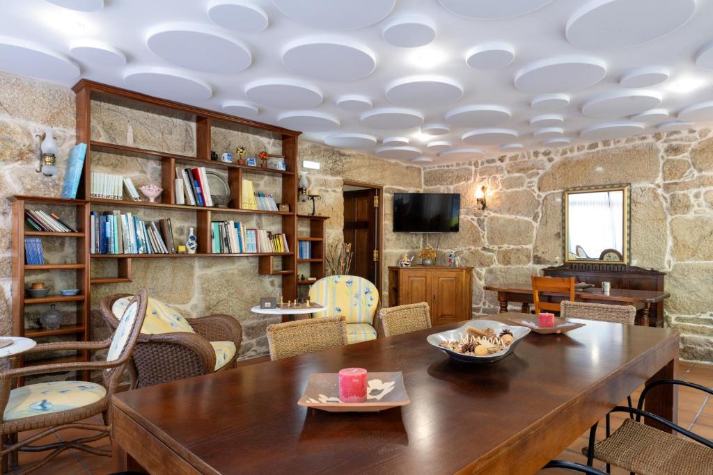 Telewizja i/lub zestaw kina domowego w obiekcie CASA PAZOS-ARBO