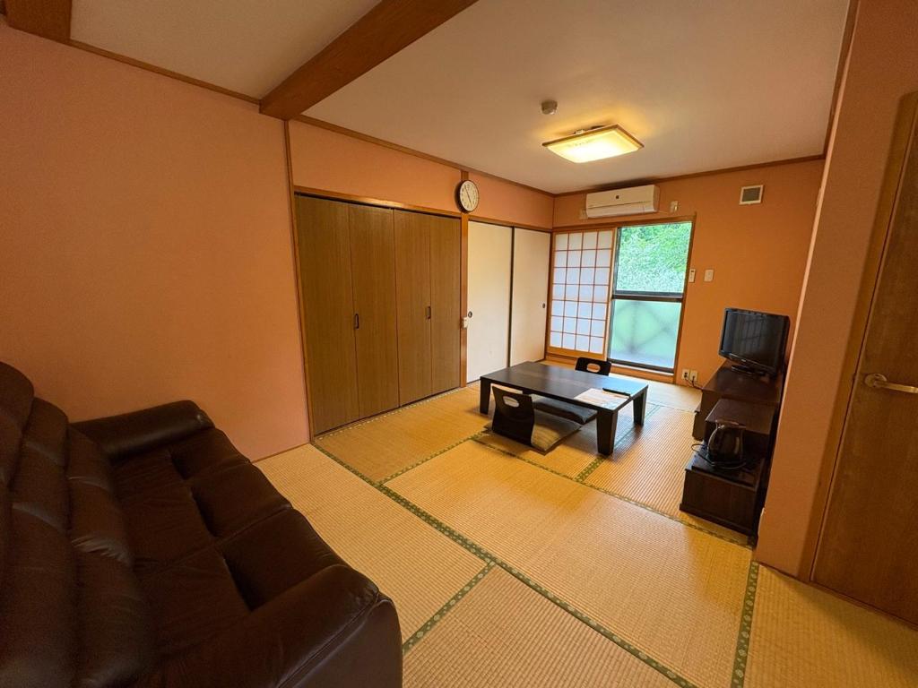 Posezení v ubytování 平山温泉　奥山鹿温泉旅館