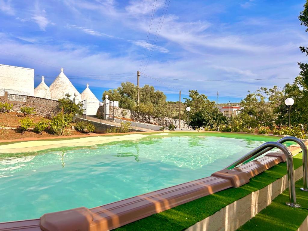 Πισίνα στο ή κοντά στο Trullo Simona - Luxury Relax House