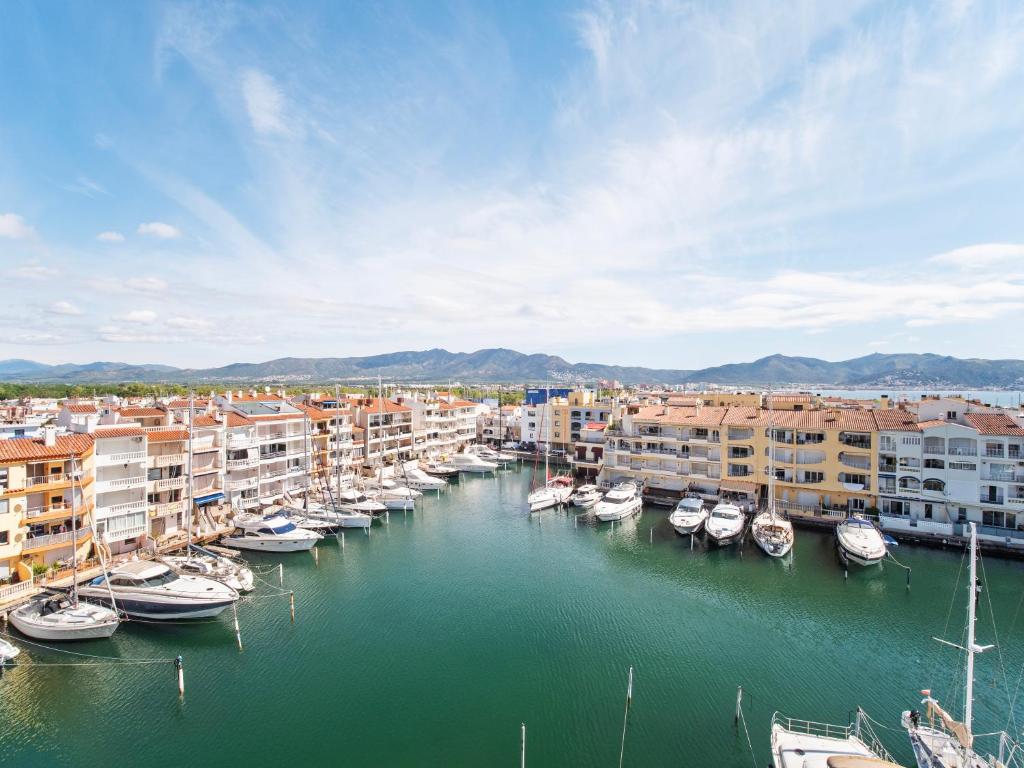 Apartamento C Frente al canal con Terraza