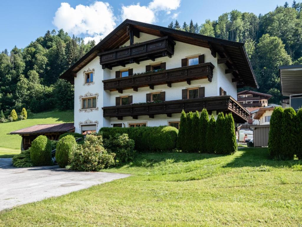 Budova, v ktorej sa apartmán nachádza