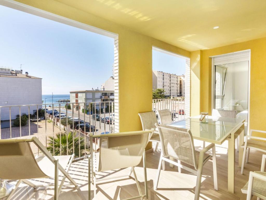 Μπαλκόνι ή βεράντα στο Apartment El Fenua by Interhome