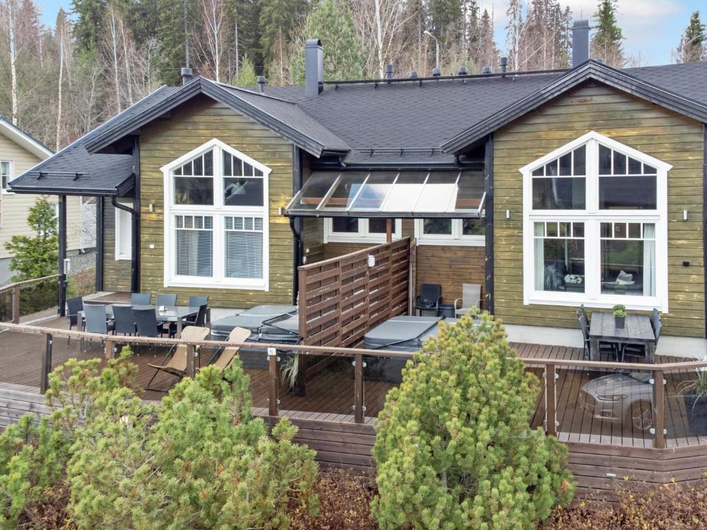 Budova, kde se prázdninový dům nachází