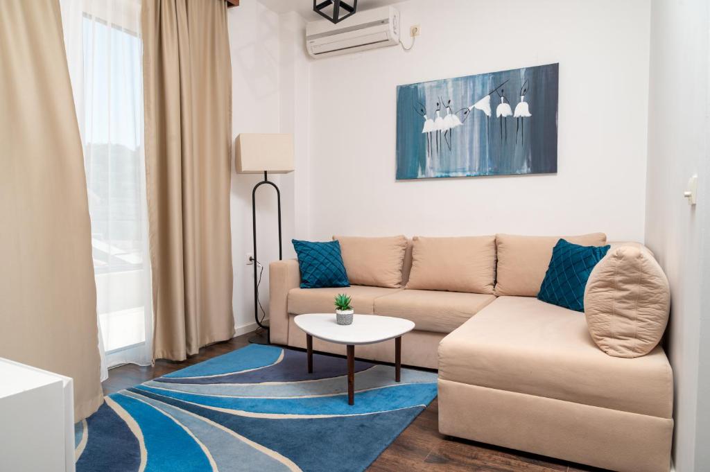 Un lugar para sentarse en Apartments Secret Garden