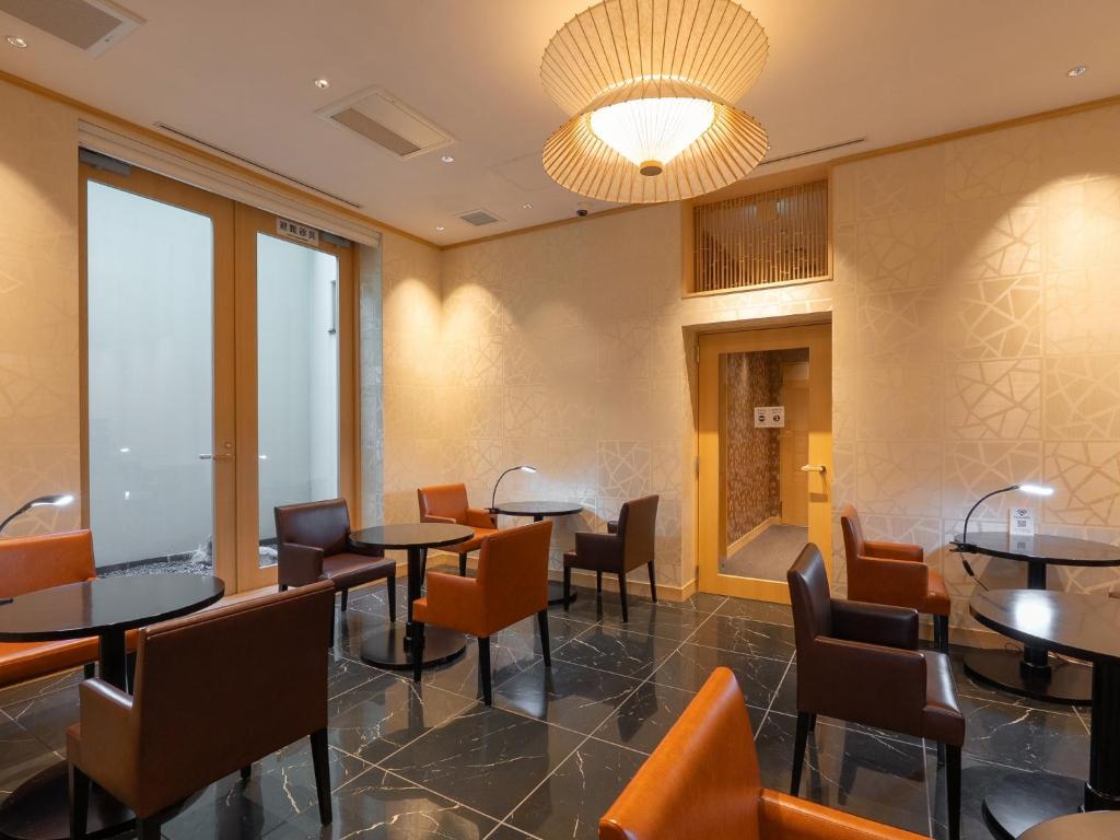 Posezení v ubytování Enoshima Hotel ーEnoshima Island Spa Hotel Buildingー