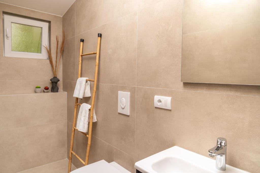 Un baño de Apartments Secret Garden