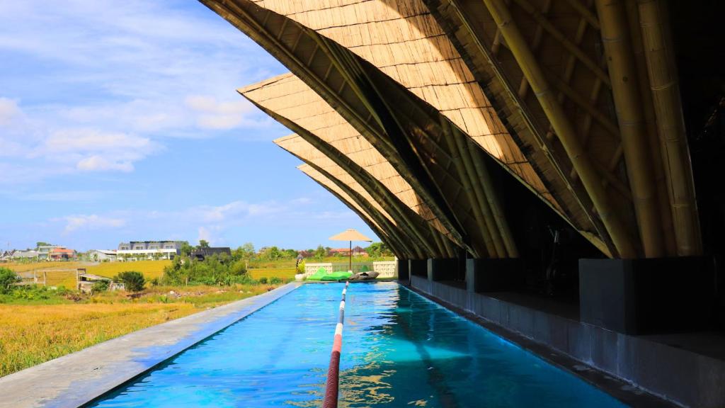 Bazén v ubytování Padi Villa Canggu nebo v jeho okolí