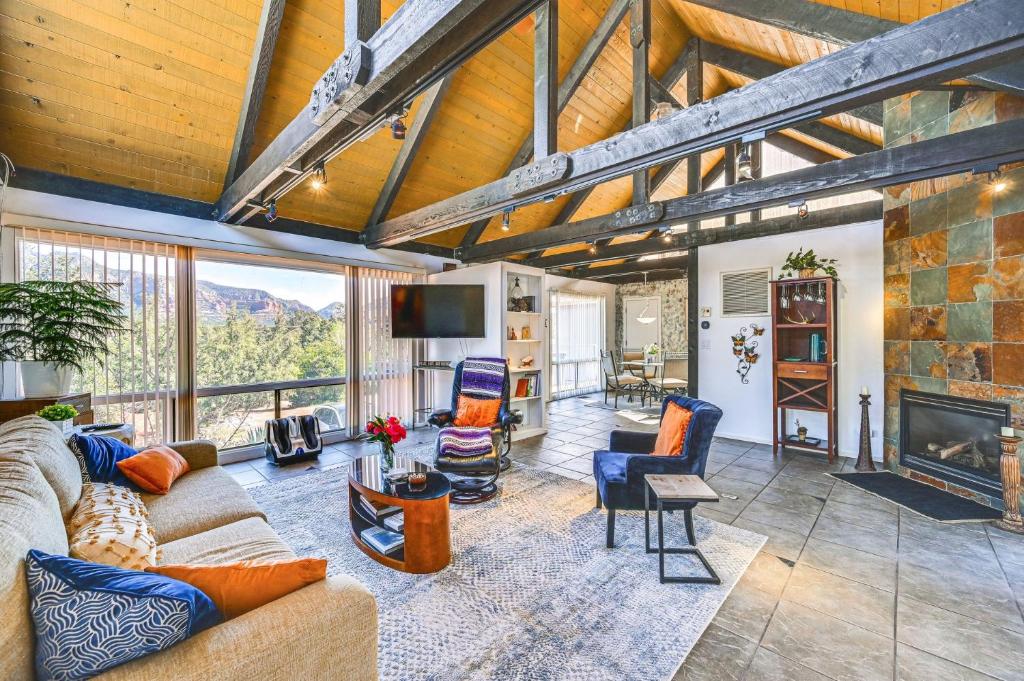 Χώρος καθιστικού στο Wellness Red Rock Retreat