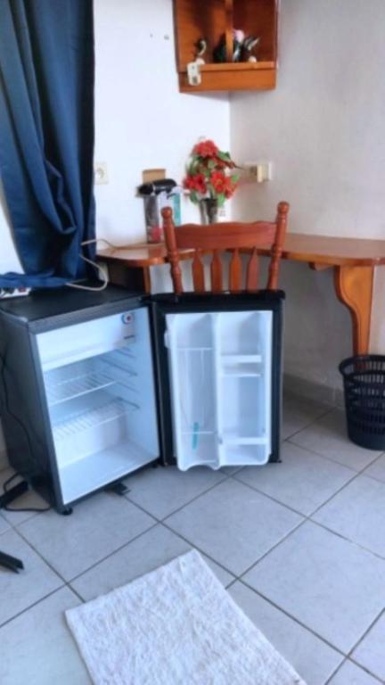 Kuchyň nebo kuchyňský kout v ubytování Raiatea Guest