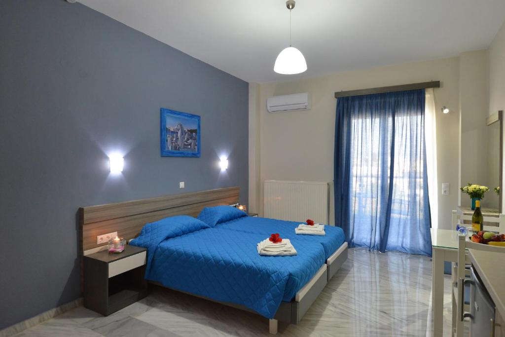 Vesperi Studios & Apartments - Triple Estudio Con Vista Al Mar Lateral