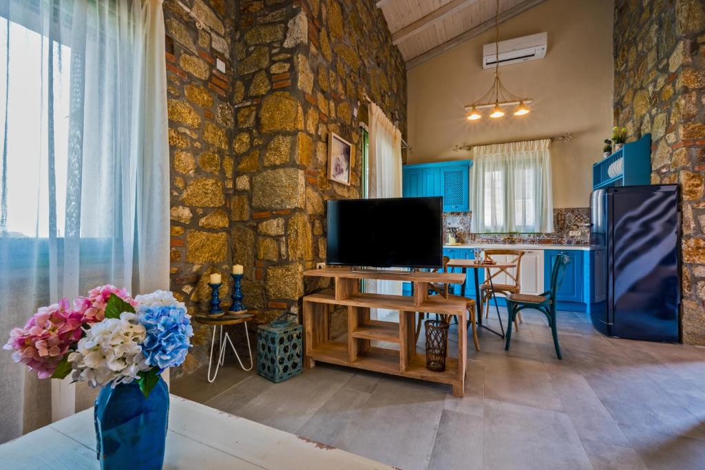 Mediterraneo Luxury Suites Halkidiki - 17