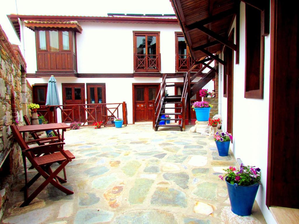 Balkón nebo terasa v ubytování Amazon Petite Palace