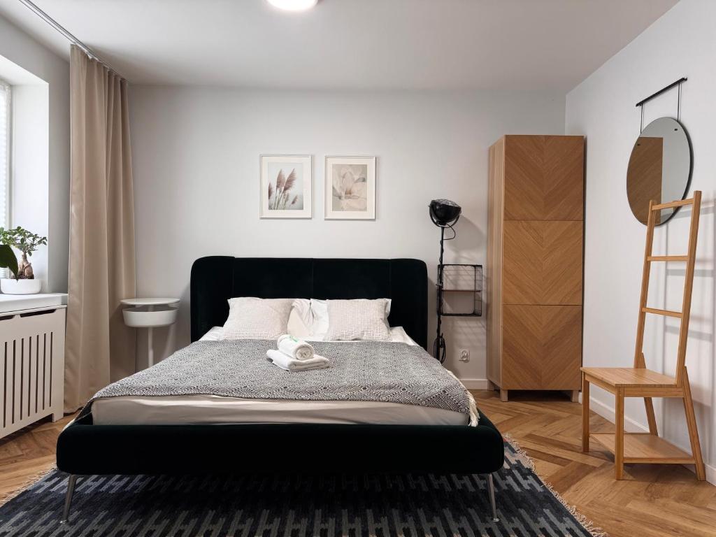 Tandem in Old Town - 24h self Check-In - 1