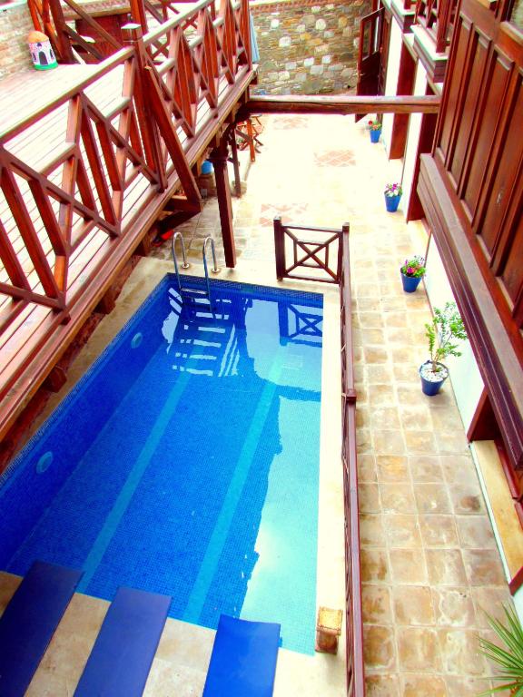 Bazén v ubytování Amazon Petite Palace nebo v jeho okolí