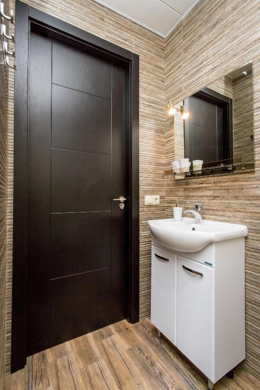 لابی و فضای عمومی Opera Appartment 1 - تصویر ۵