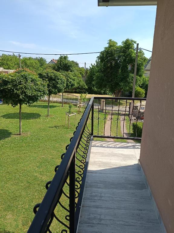 Balkón alebo terasa v ubytovaní Relax apartman
