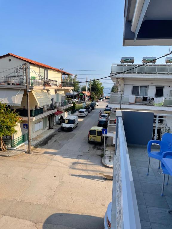 Balkón nebo terasa v ubytování Theodora Villas Flogita beach