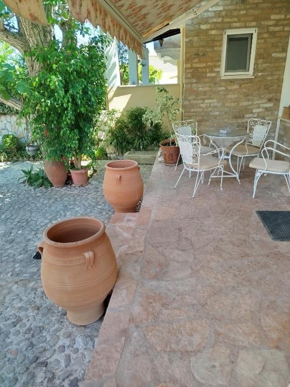 Αίθριο ή υπαίθριος χώρος στο Athina's Mon Repo Apartment