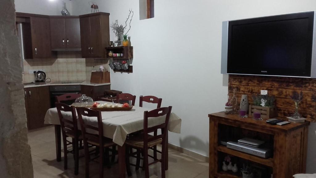 Kuchyň nebo kuchyňský kout v ubytování Magdalous House