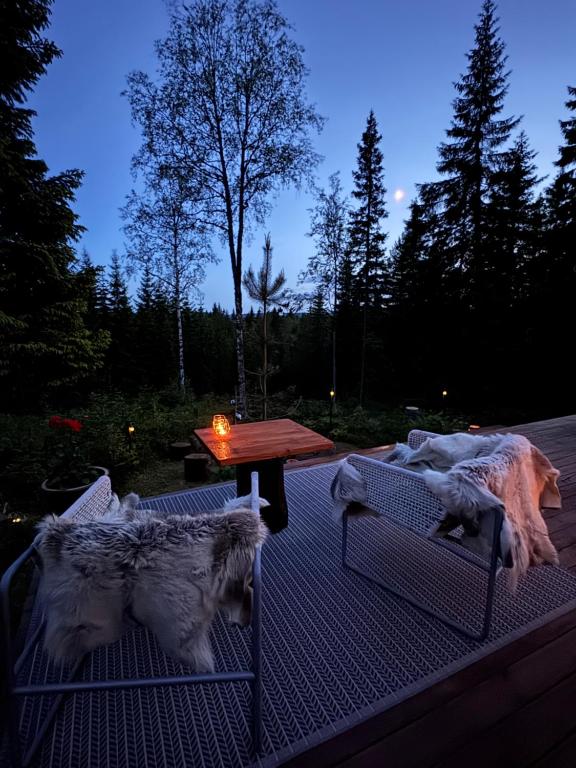 Fotografie z fotogalerie ubytování Glamping Tent with amazing view in the forest v destinaci Torsby