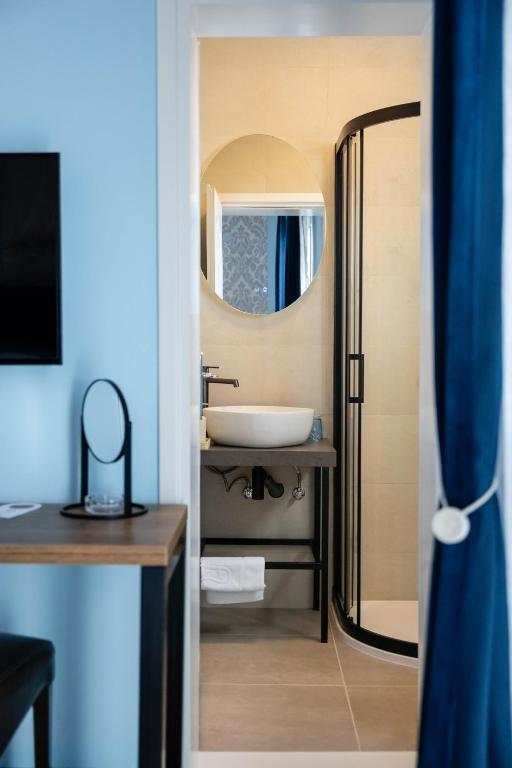 Postel nebo postele na pokoji v ubytování Rooms Villa Padre