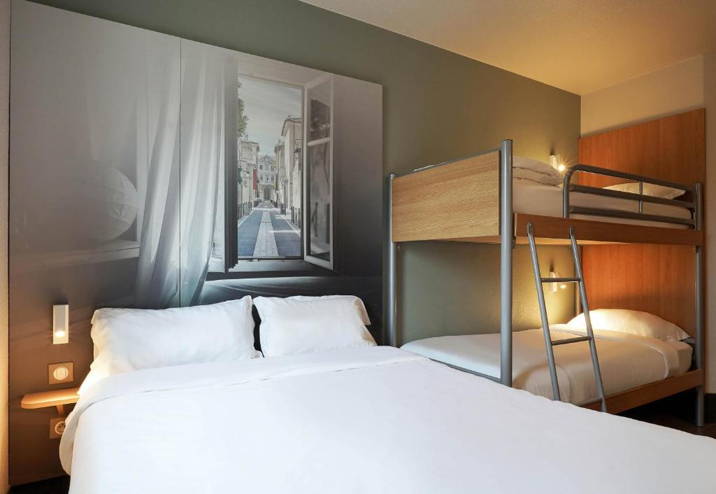 B&B HOTEL Aix-en-Provence Pont de l'Arc - Resim 31