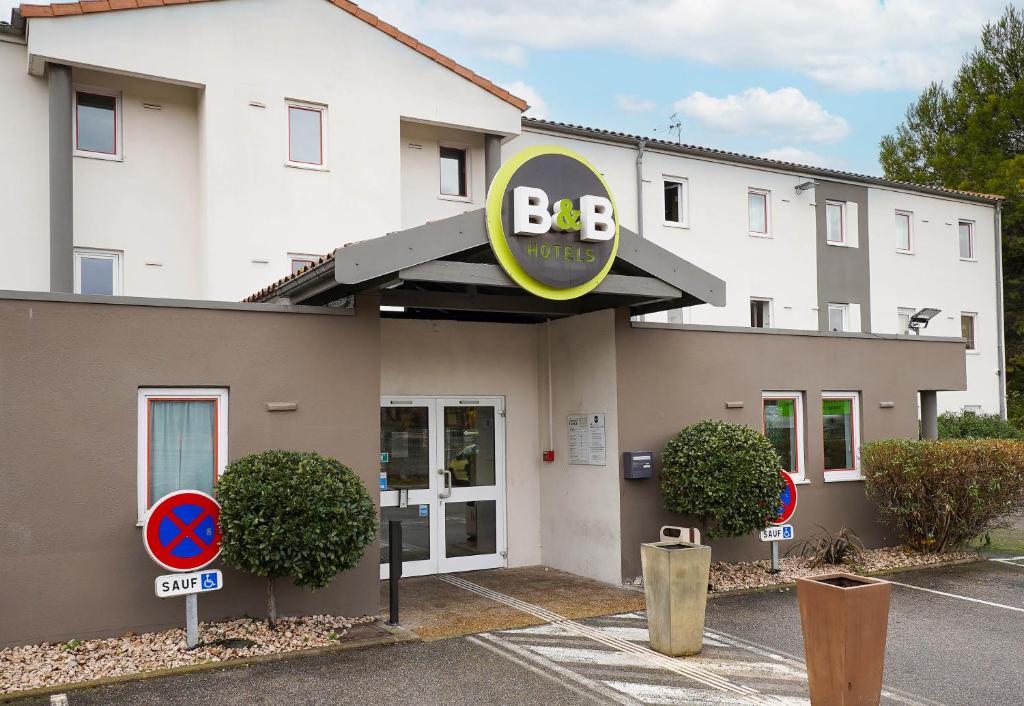B&B HOTEL Aix-en-Provence Pont de l'Arc - Resim 34