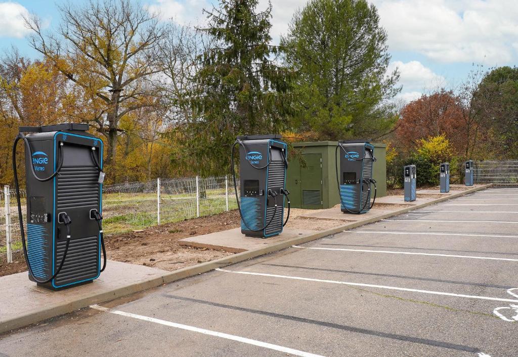 B&B HOTEL Aix-en-Provence Pont de l'Arc - Resim 40