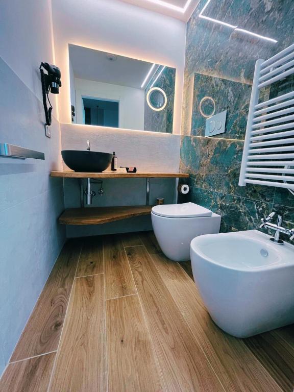 Ariccia Luxury House camere di charme con spa privata per soggiorni romantici - Deluxe Double Room With Balcony