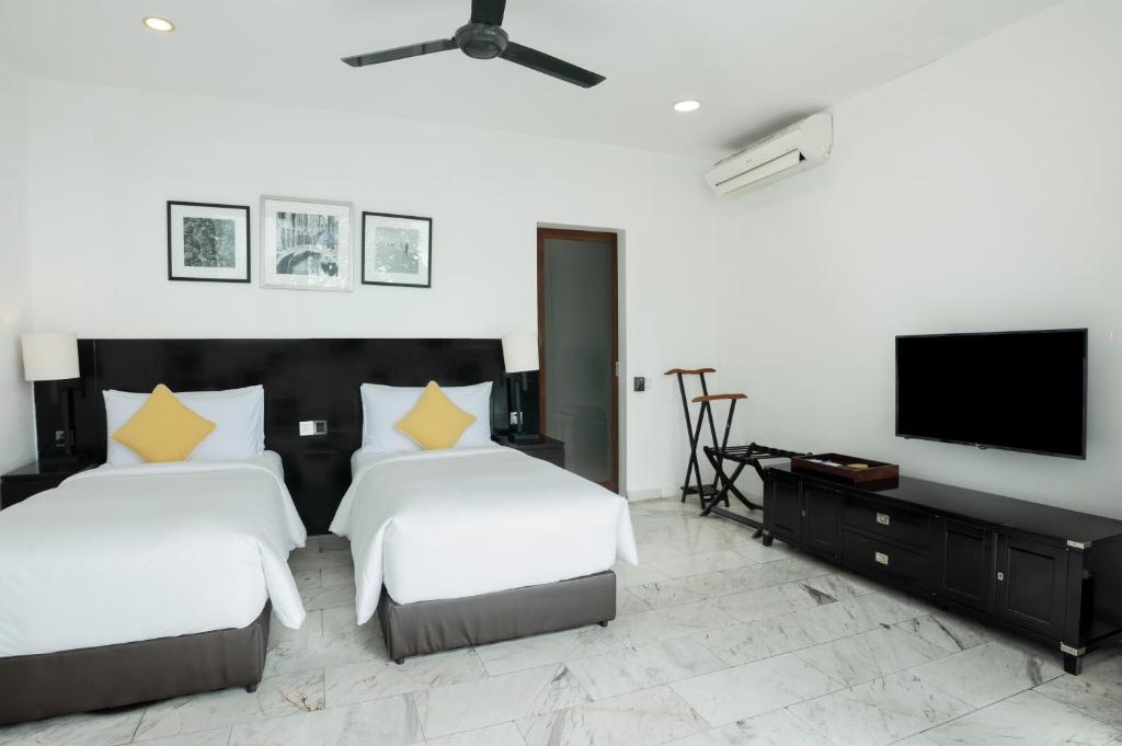 TV a/nebo společenská místnost v ubytování Montigo Resort Nongsa