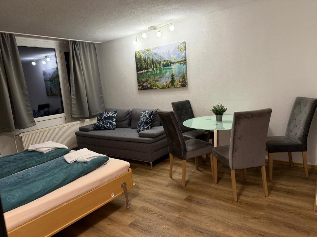 Posezení v ubytování FeWo Waldsee mit Pool und Sauna inklusive