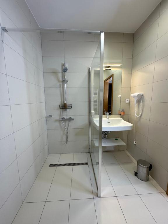 Uma casa de banho em Hotel Mariánský Dvůr