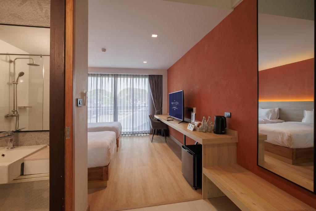 The Horizon Groove Hotel - Standard Twin Room