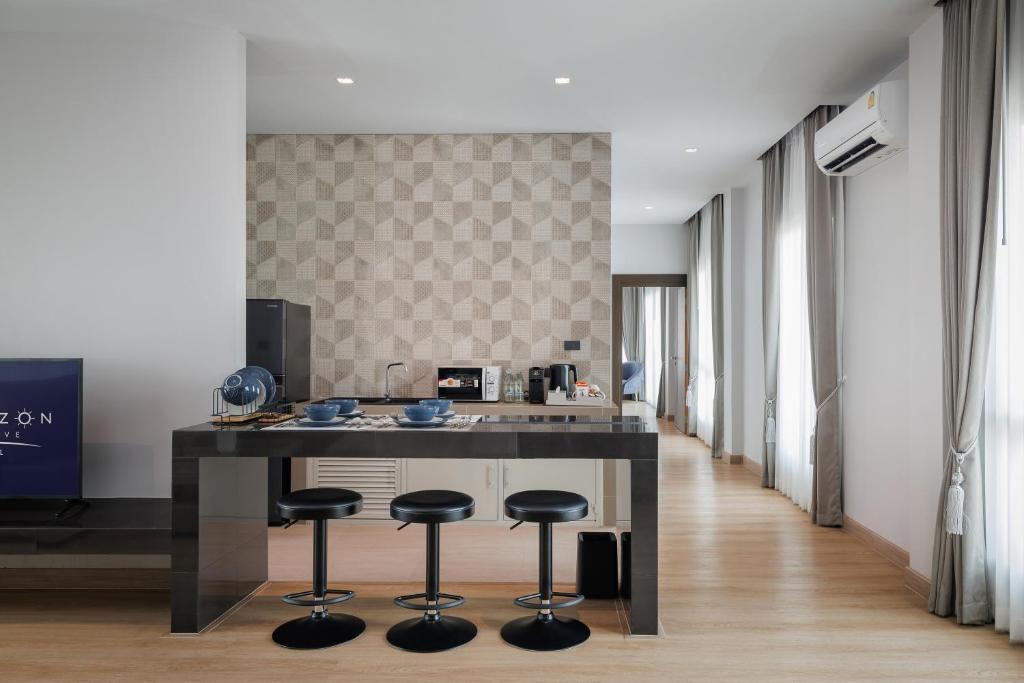 The Horizon Groove Hotel - Family Suite