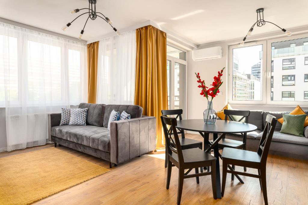 Pure Home Premium Apartments - Free Parking & AC - 11