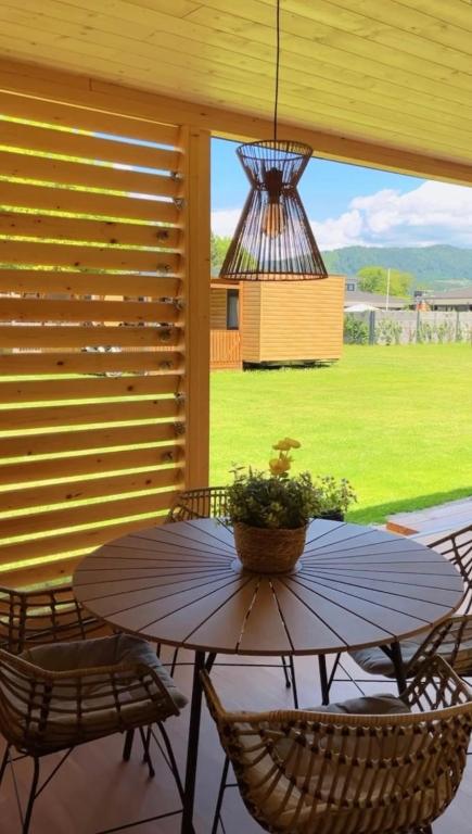Fotografie z fotogalerie ubytování Premium mobile home Eden v destinaci Velenje