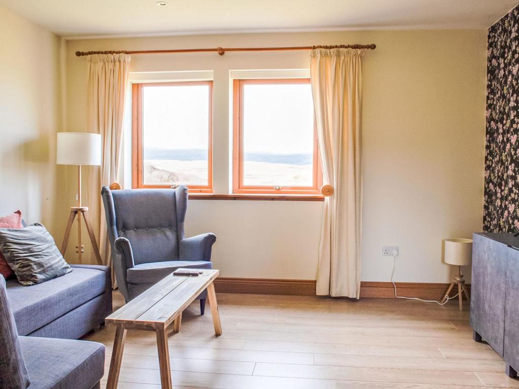 Posezení v ubytování Chalet Solace by Interhome