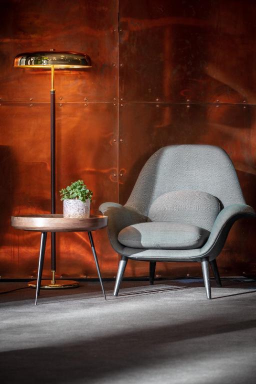 Posezení v ubytování Radisson RED Oslo City Centre