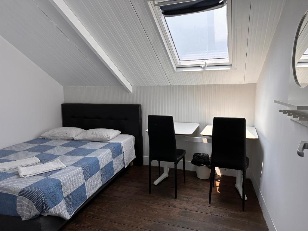 Stay In Aveiro - Tweepersoonskamer Met Gedeelde Badkamer