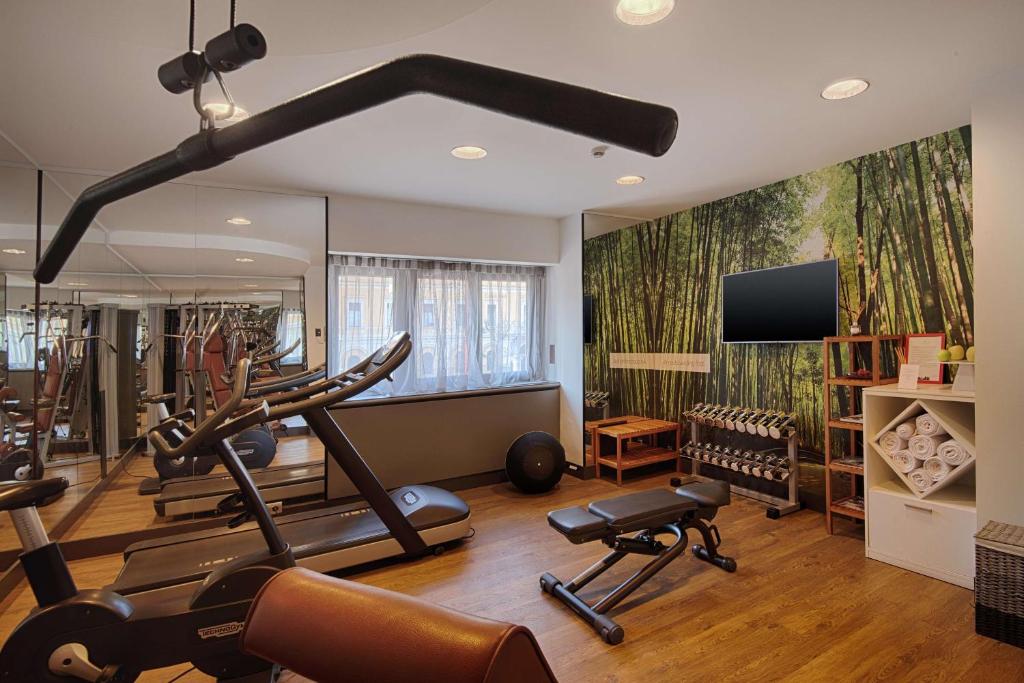 NH Collection Porta Nuova - Resim 12