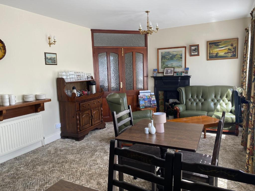 Posezení v ubytování Ros Villa Guesthouse