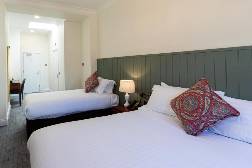 Lake District Castle Inn - 