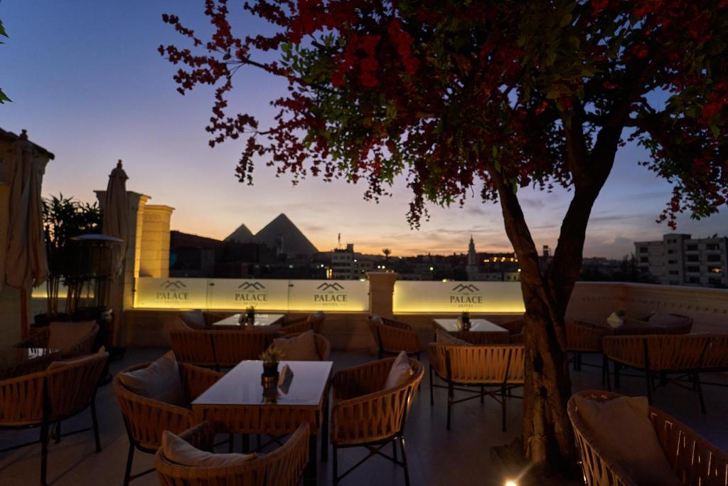 Fotografie z fotogalerie ubytování The Palace Pyramids View v Káhiře