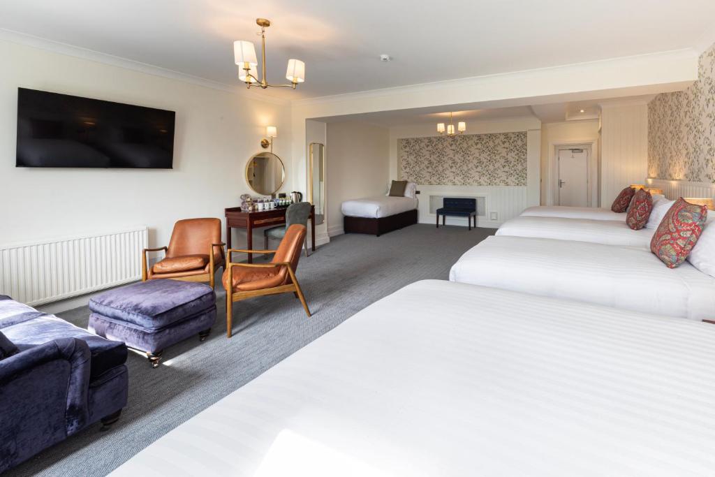 Lake District Castle Inn - 