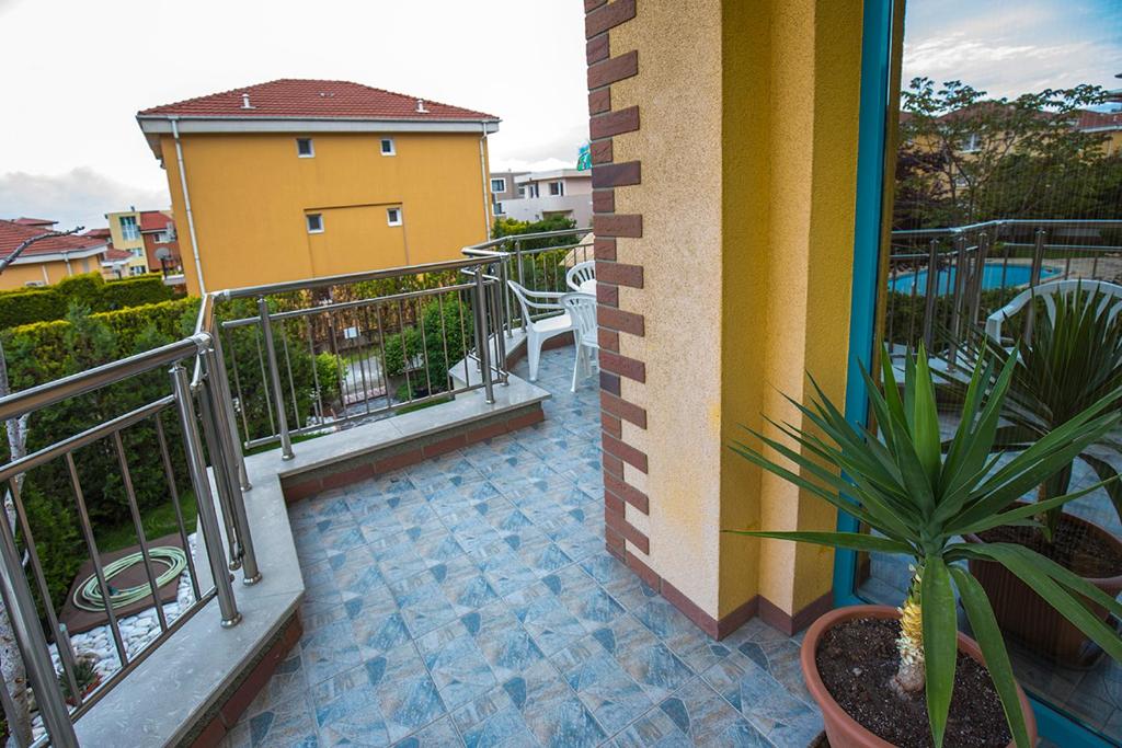 Balkón nebo terasa v ubytování JBH Hotel