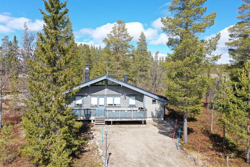 Sauna | Terrace | Engine heater | Pets allowed